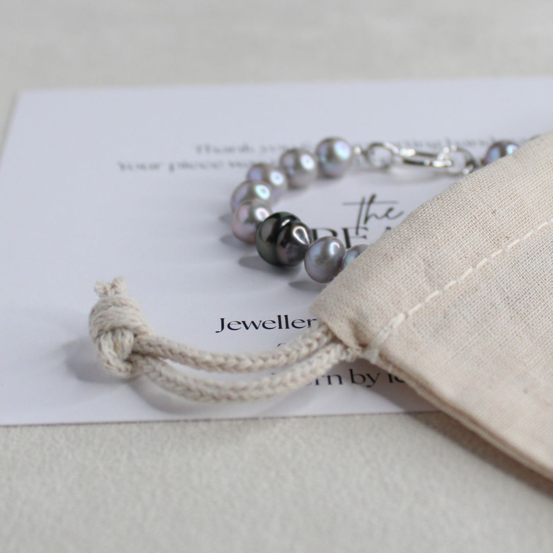 Tide 7mm Grey Pearl Bracelet - Tahitian Black Pearl