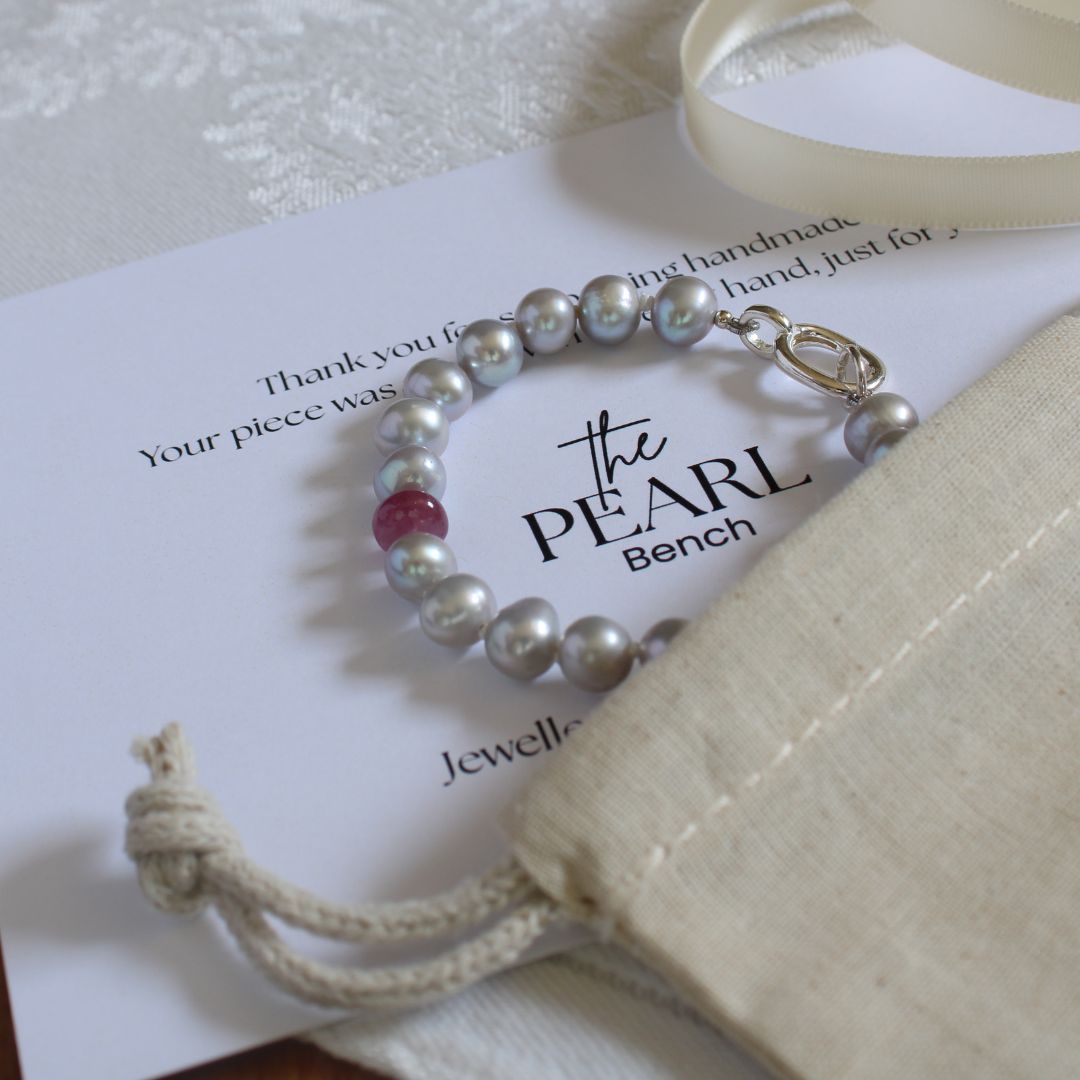 Tide 7mm Grey Pearl Bracelet - Pink Sapphire