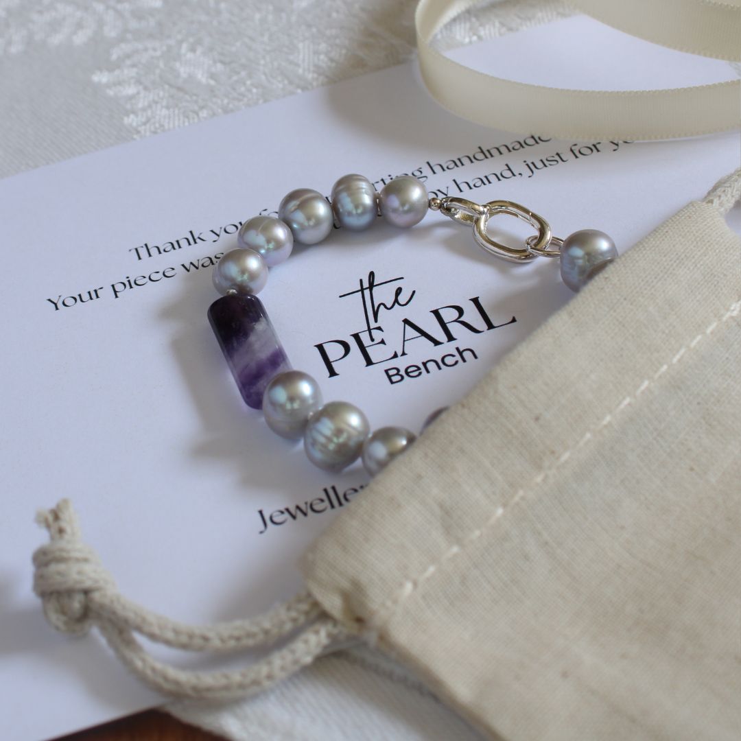 Tide 8mm Grey Pearl Bracelet - Amethyst