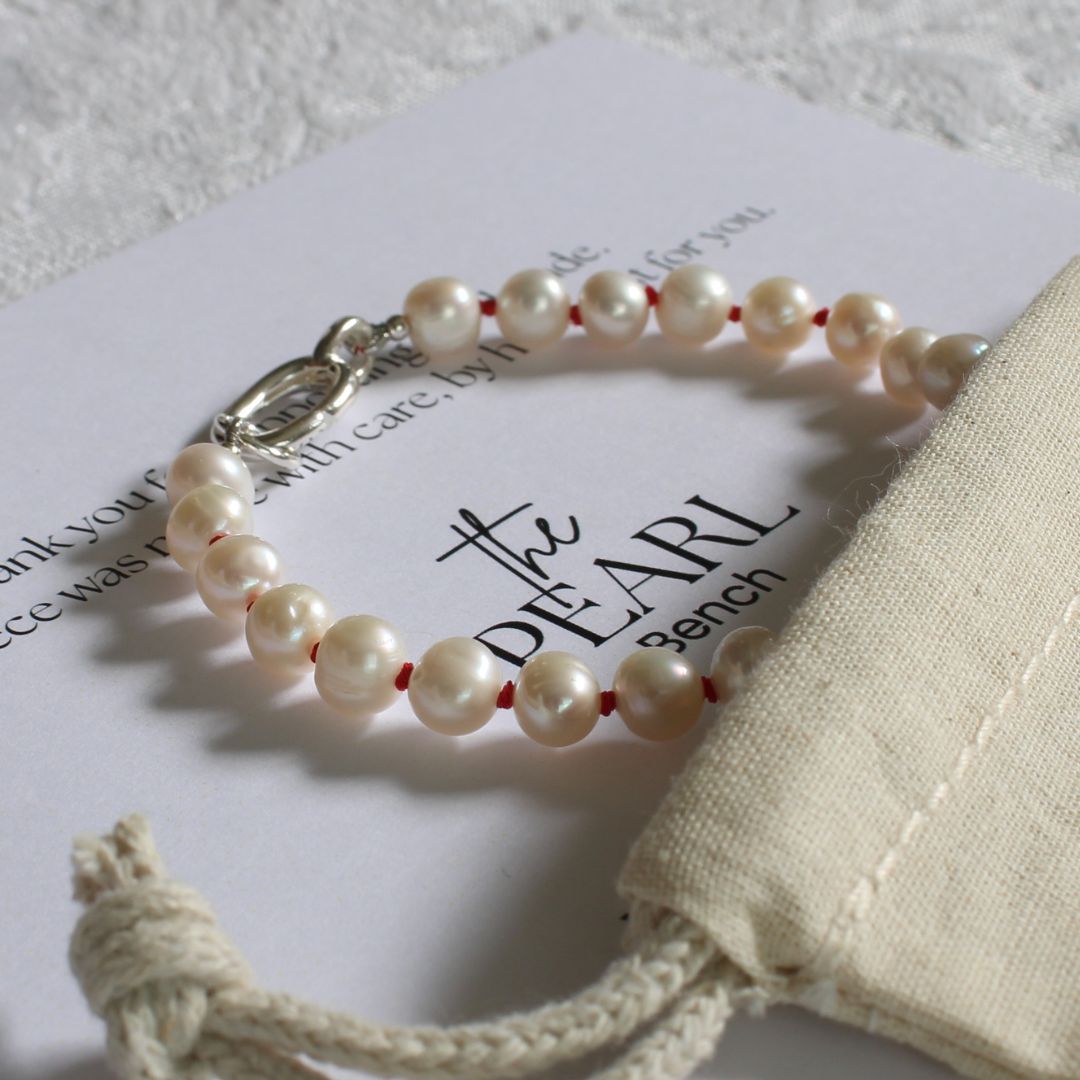 Drift 6mm White Pearl Bracelet | Ruby Silk