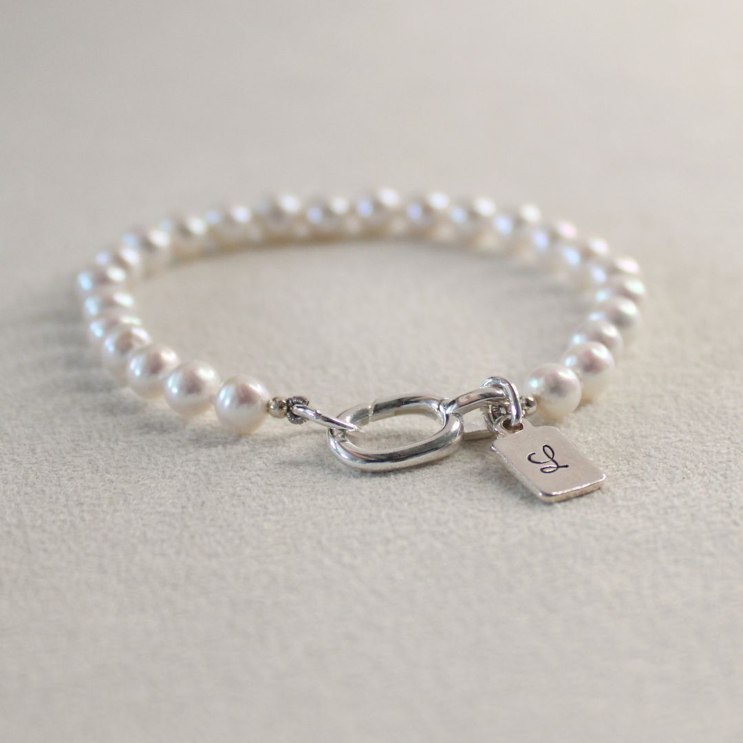 Drift 5mm White Pearl Bracelet - Rectangle Initial Charm