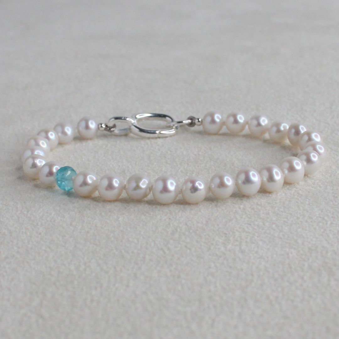 Drift 5mm White Pearl Bracelet - Apatite