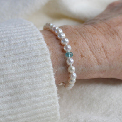 Drift 5mm White Pearl Bracelet - Apatite