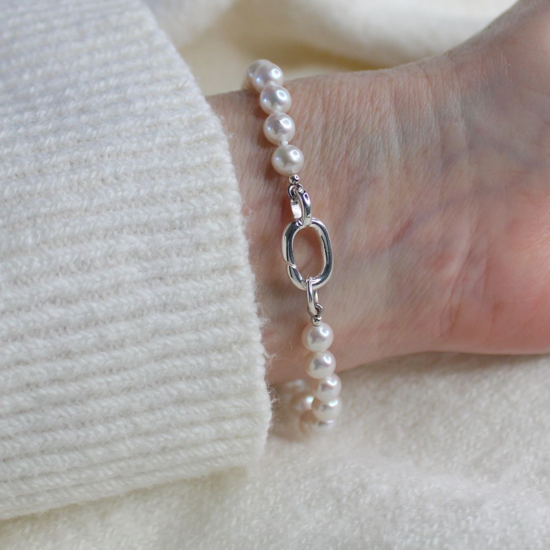 Drift 5mm White Pearl Bracelet