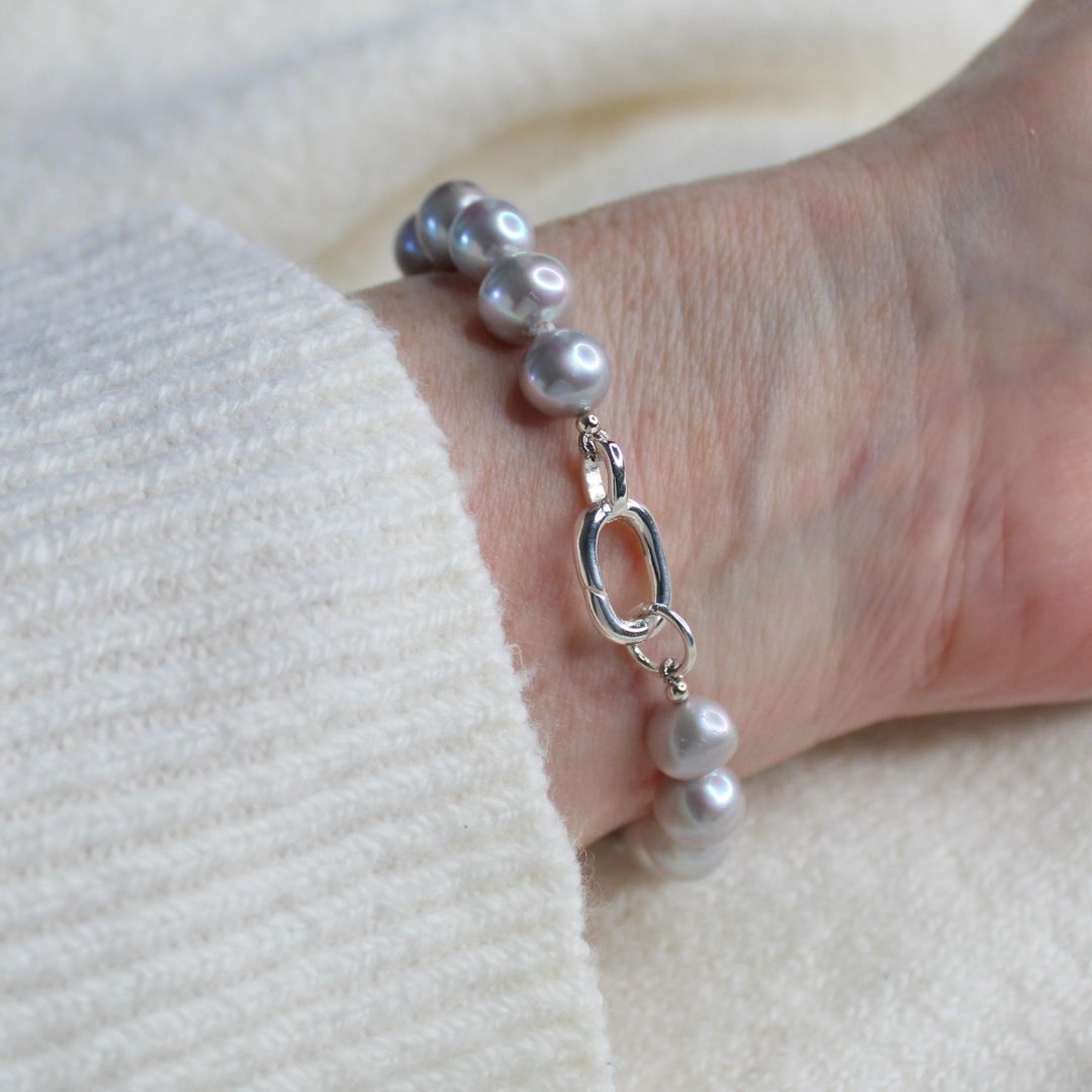 Tide 8mm Grey Pearl Bracelet