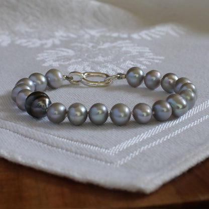 Tide 7mm Grey Pearl Bracelet - Tahitian Black Pearl