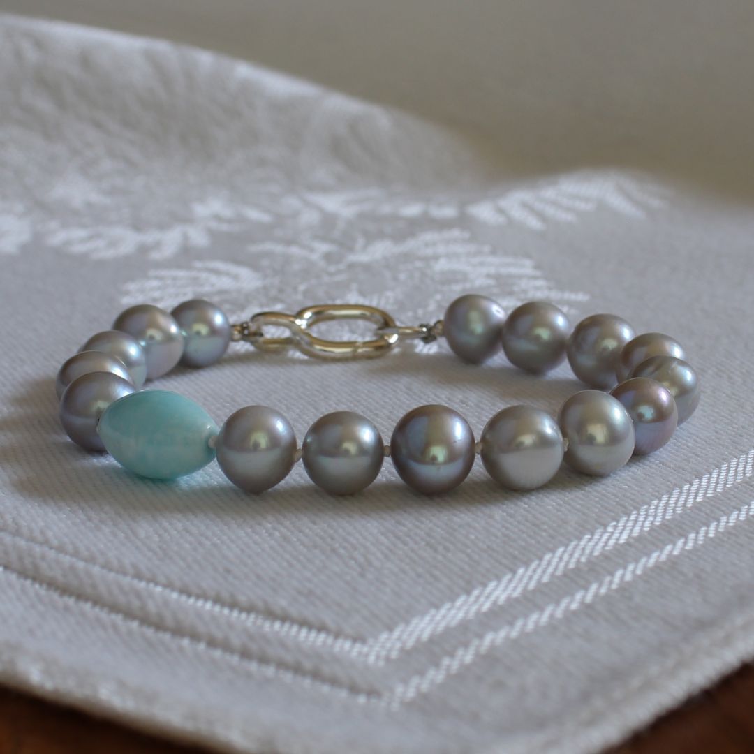 Tide 8mm Grey Pearl Bracelet - Aragonite