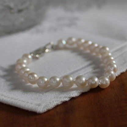 Drift 6mm White Pearl Bracelet