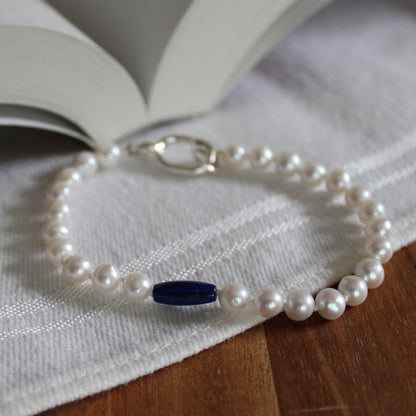 Drift 5mm White Pearl Bracelet - Lapis Lazuli